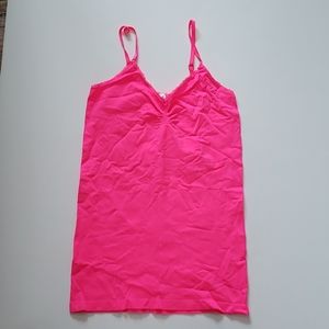 NWOT HOT PINK SEAMLESS CAMI